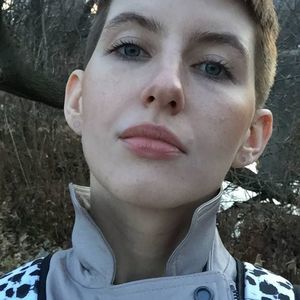 Meet your Posher, Paulina